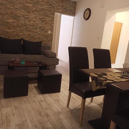 Studio Apartments Una コレニツァ エクステリア 写真